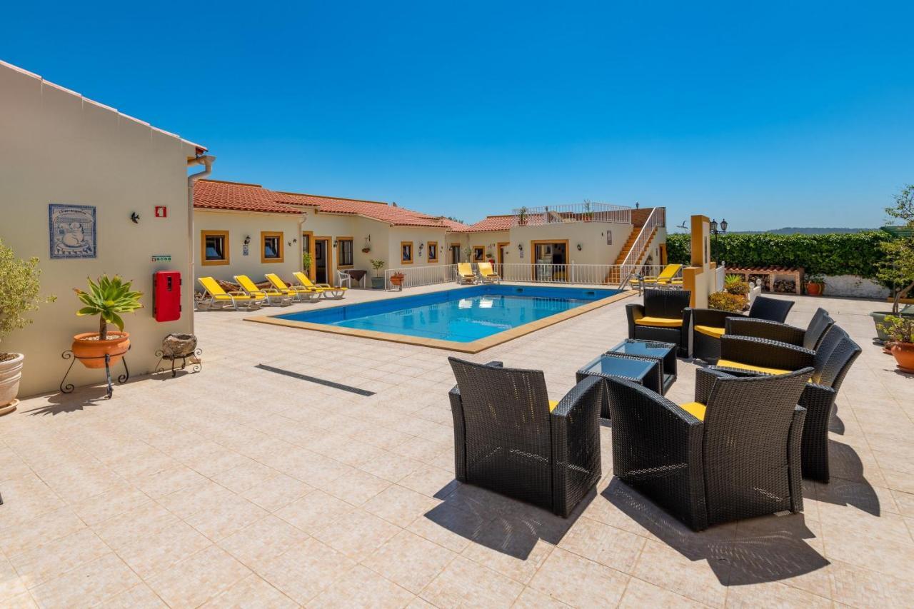 Casa Dos Ninos Bed & Breakfast Sao Bartolomeu de Messines Bagian luar foto